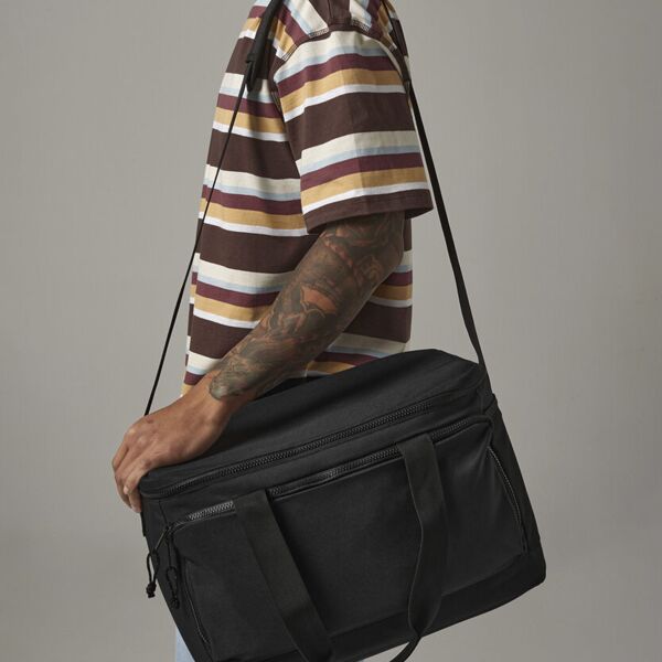 Recycled large cooler shoulder bag Thumbnail